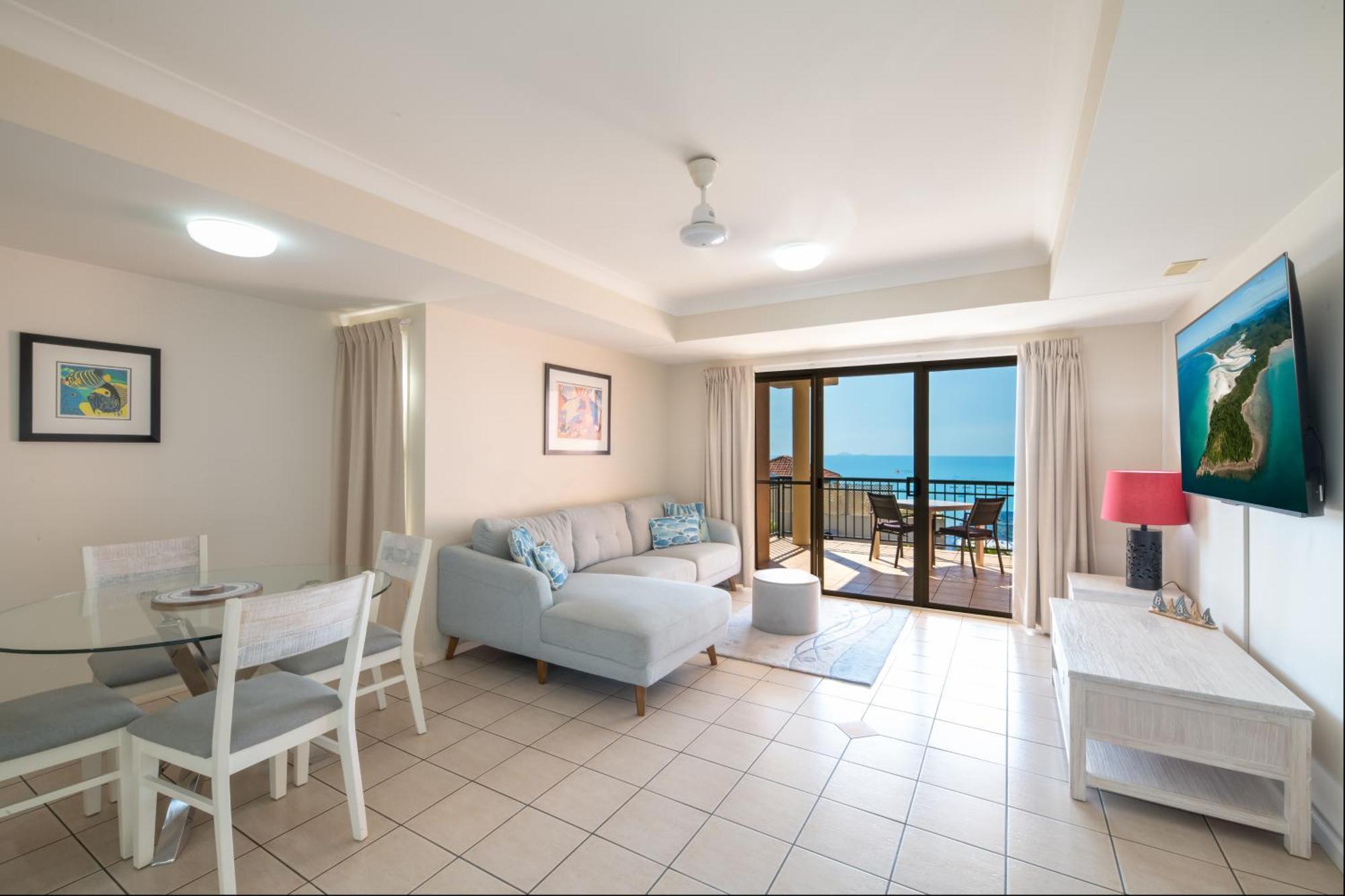 Martinique Whitsunday Resort Airlie Beach Exterior foto