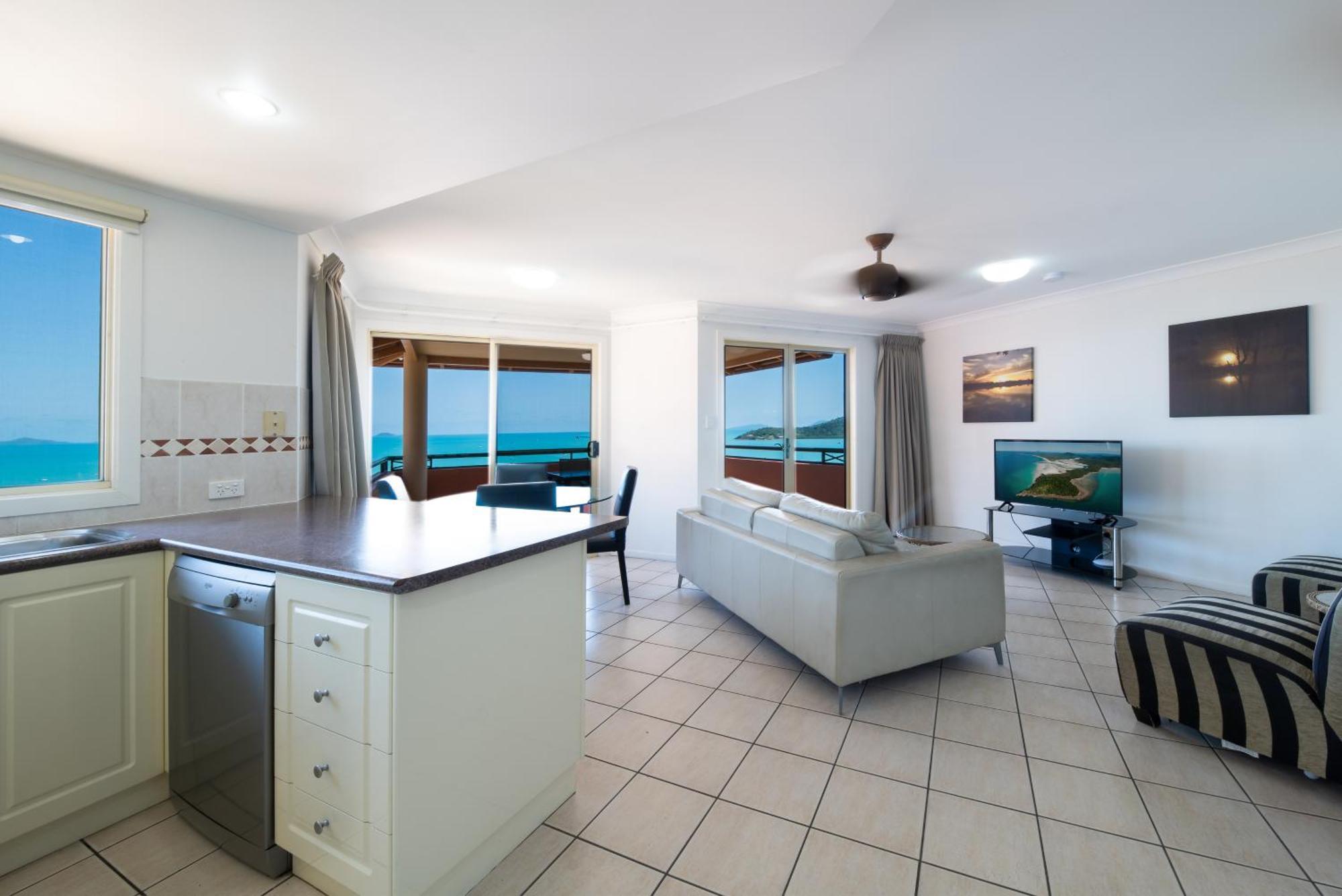 Martinique Whitsunday Resort Airlie Beach Exterior foto