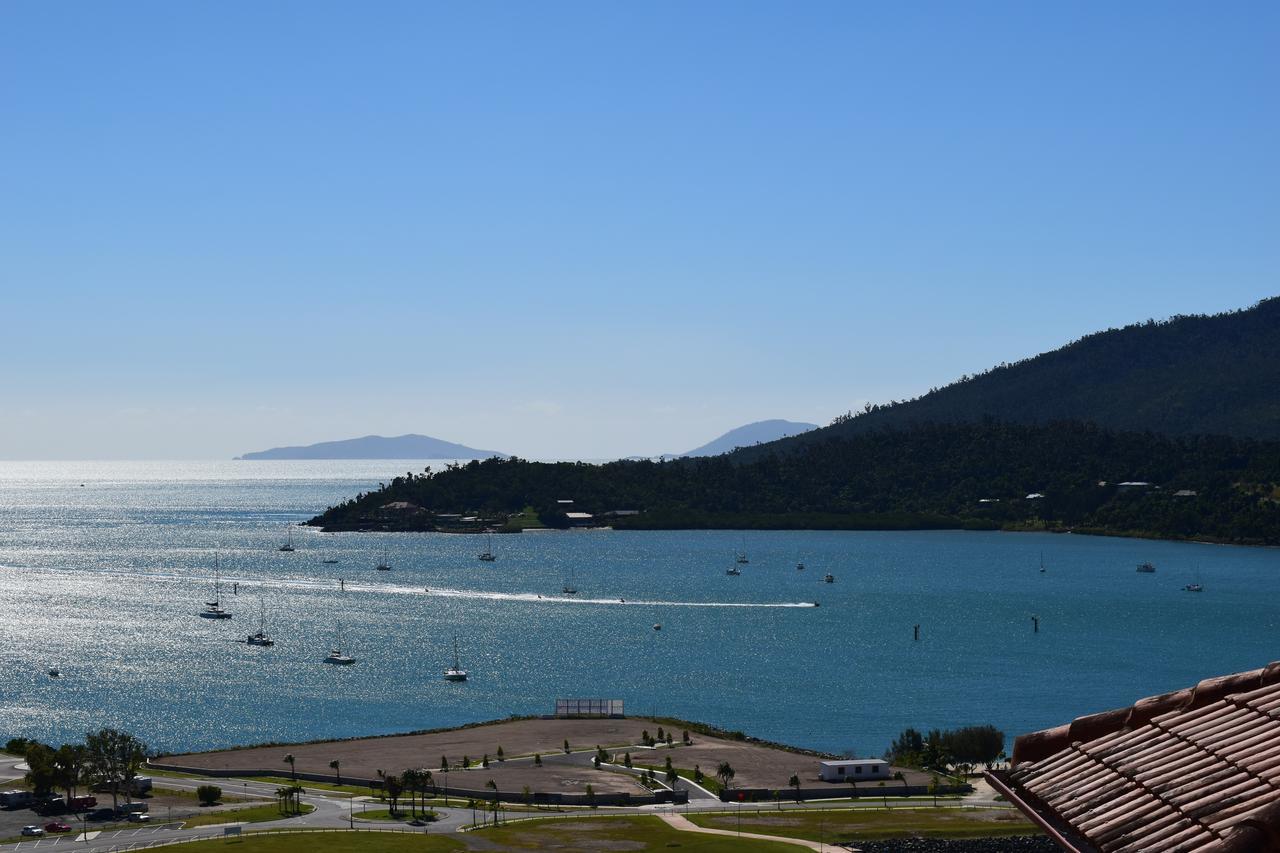 Martinique Whitsunday Resort Airlie Beach Exterior foto